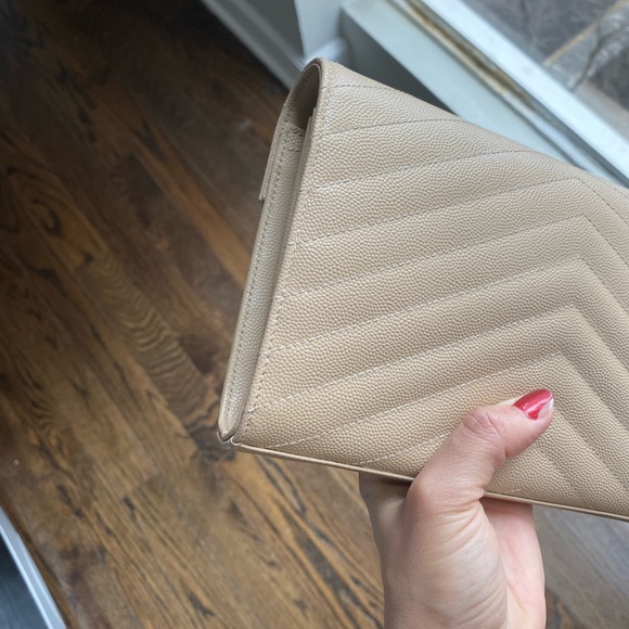 SOLD!! MONOGRAM CHAIN WALLET - Picture 7 of 8